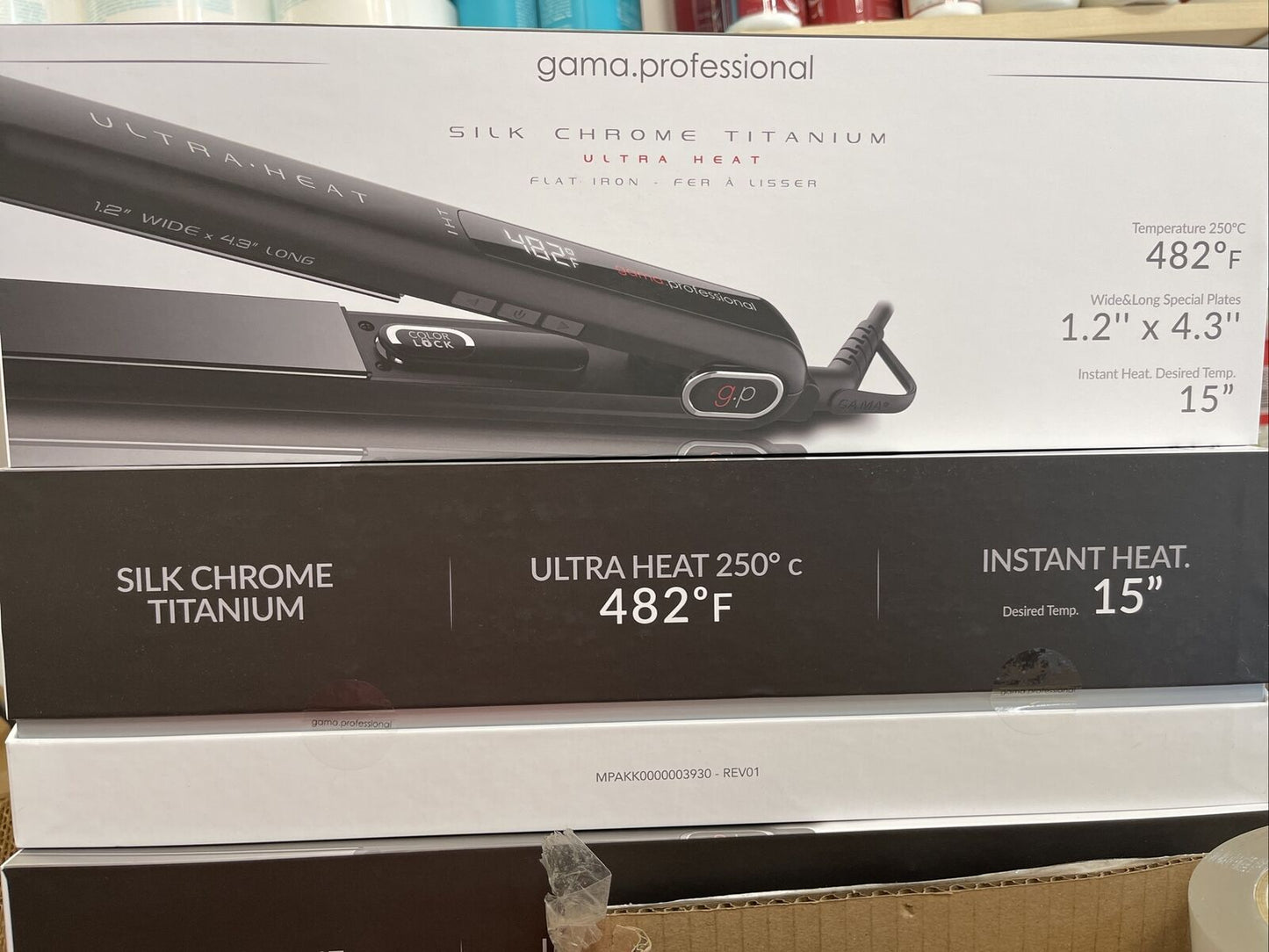 GAMA Italy Professional G-EVO SILK CHROME TITANIUM ULTRA-HEAT HAIR STRAIGHTENER.